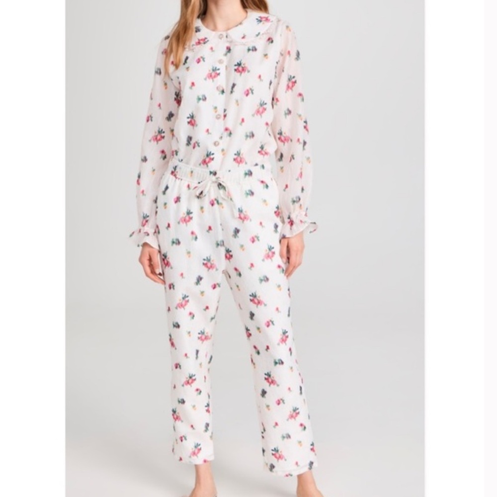 Hill House Rosemary Going Out Pajama Set size Large white with flowers NEW